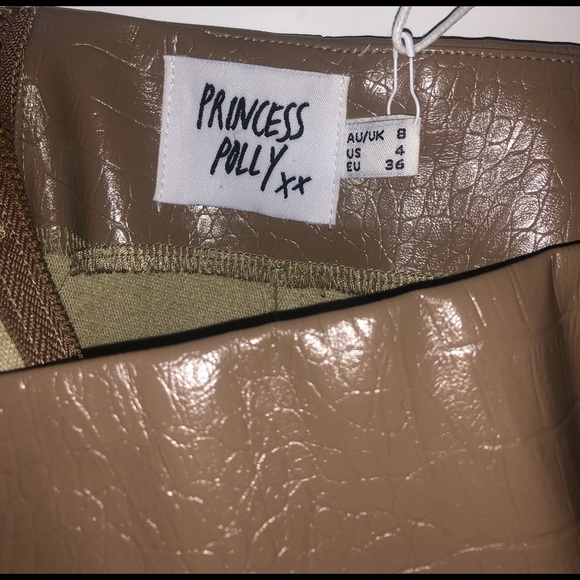 Princess Polly skirt - Picture 4 of 4